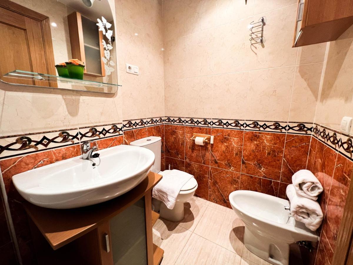 Gym, Ping Pong, Piscina Y Garaje Apartman Orpesa Kültér fotó